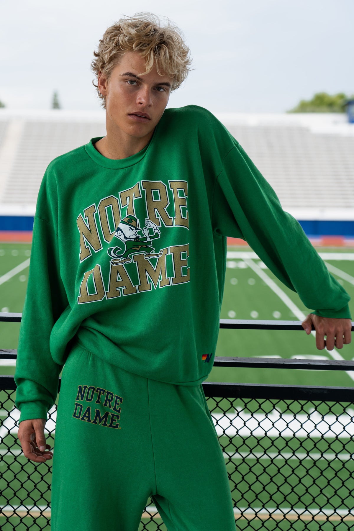NOTRE DAME 2026 RELAXED CREW SWEATSHIRT - KELLY GREEN