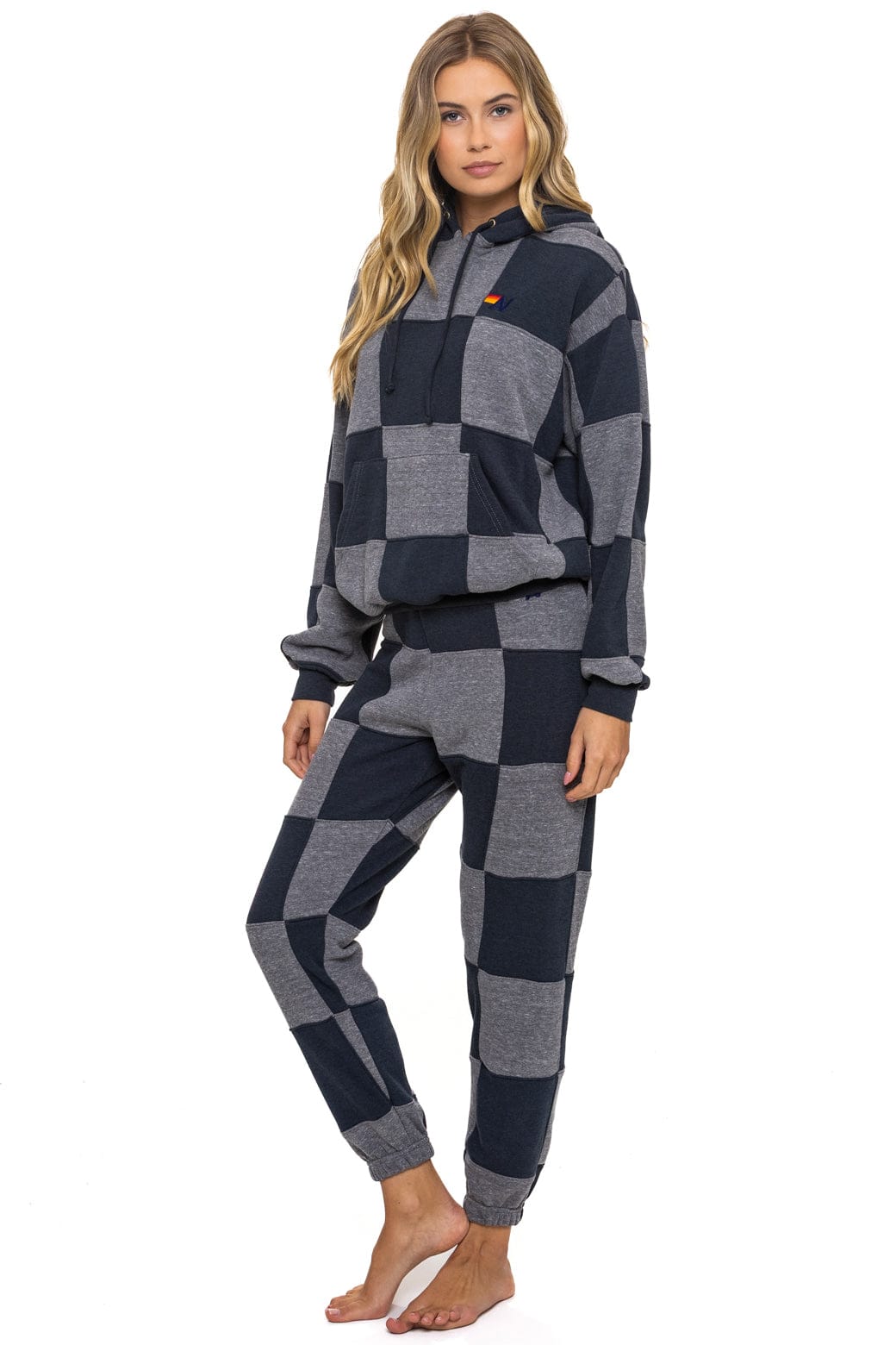 CHECK QUILT RELAXED PULLOVER HOODIE - HEATHER CHARCOAL
