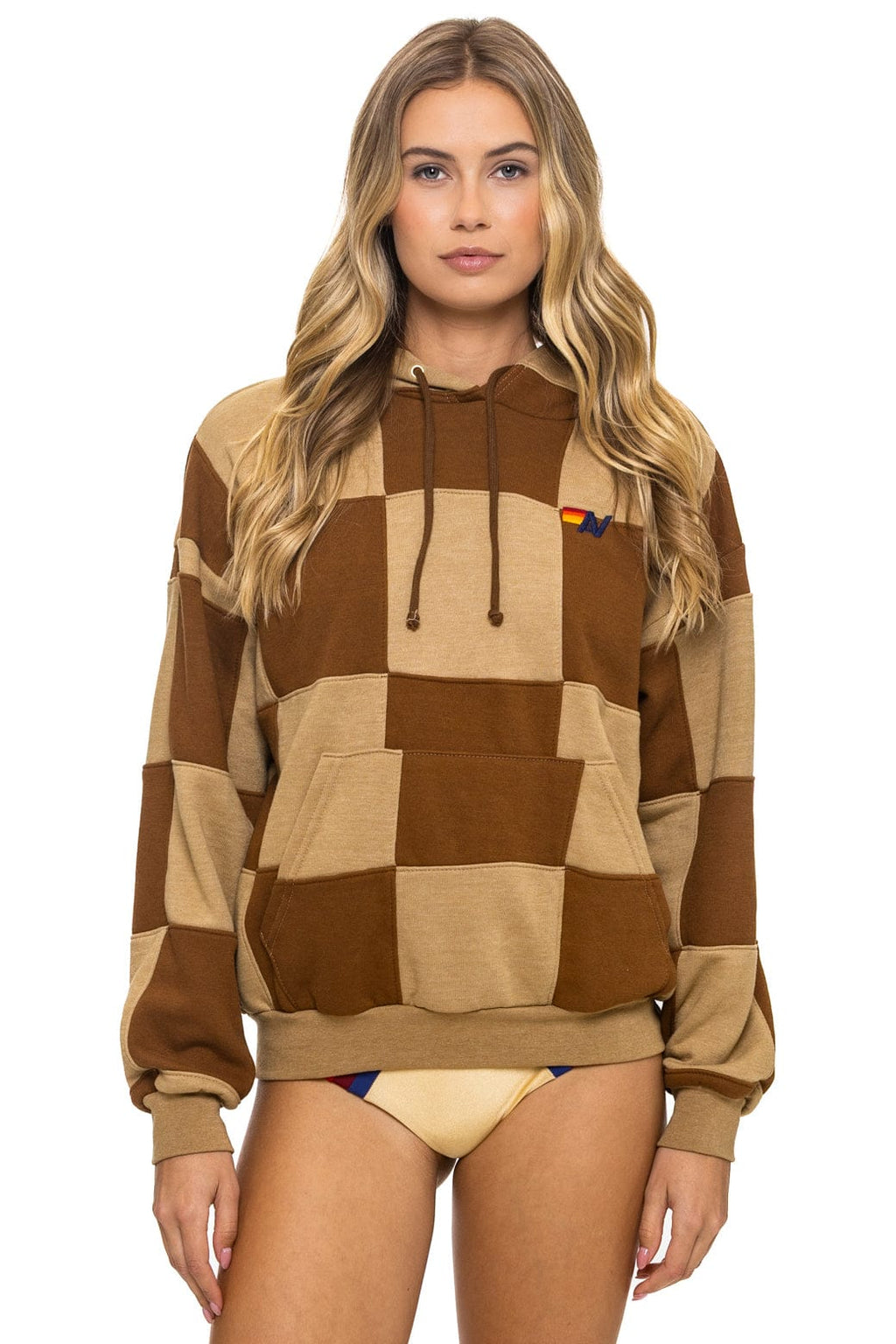 CHECK QUILT RELAXED PULLOVER HOODIE - TAN CINNAMON