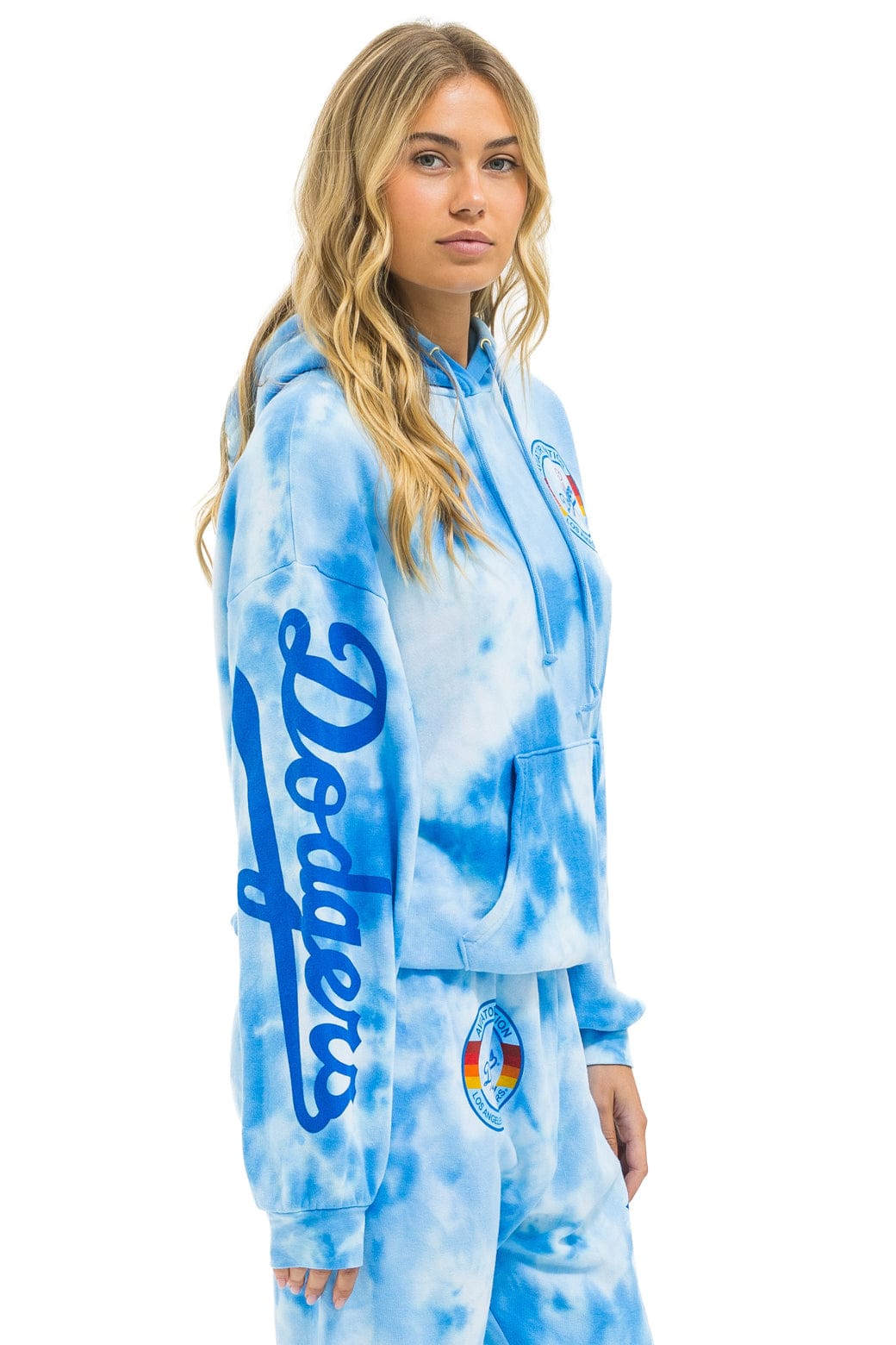 LOS ANGELES DODGERS HAND DYED RELAXED PULLOVER HOODIE - TIE DYE BLUE