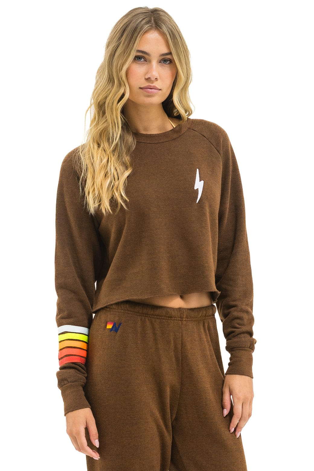 BOLT RUGBY STITCH CROPPED CREW SWEATSHIRT - CHOCOLATE WHITE NEON