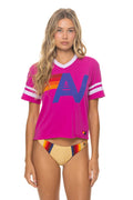 LOGO V-NECK JERSEY BOYFRIEND TEE - MAGENTA WHITE