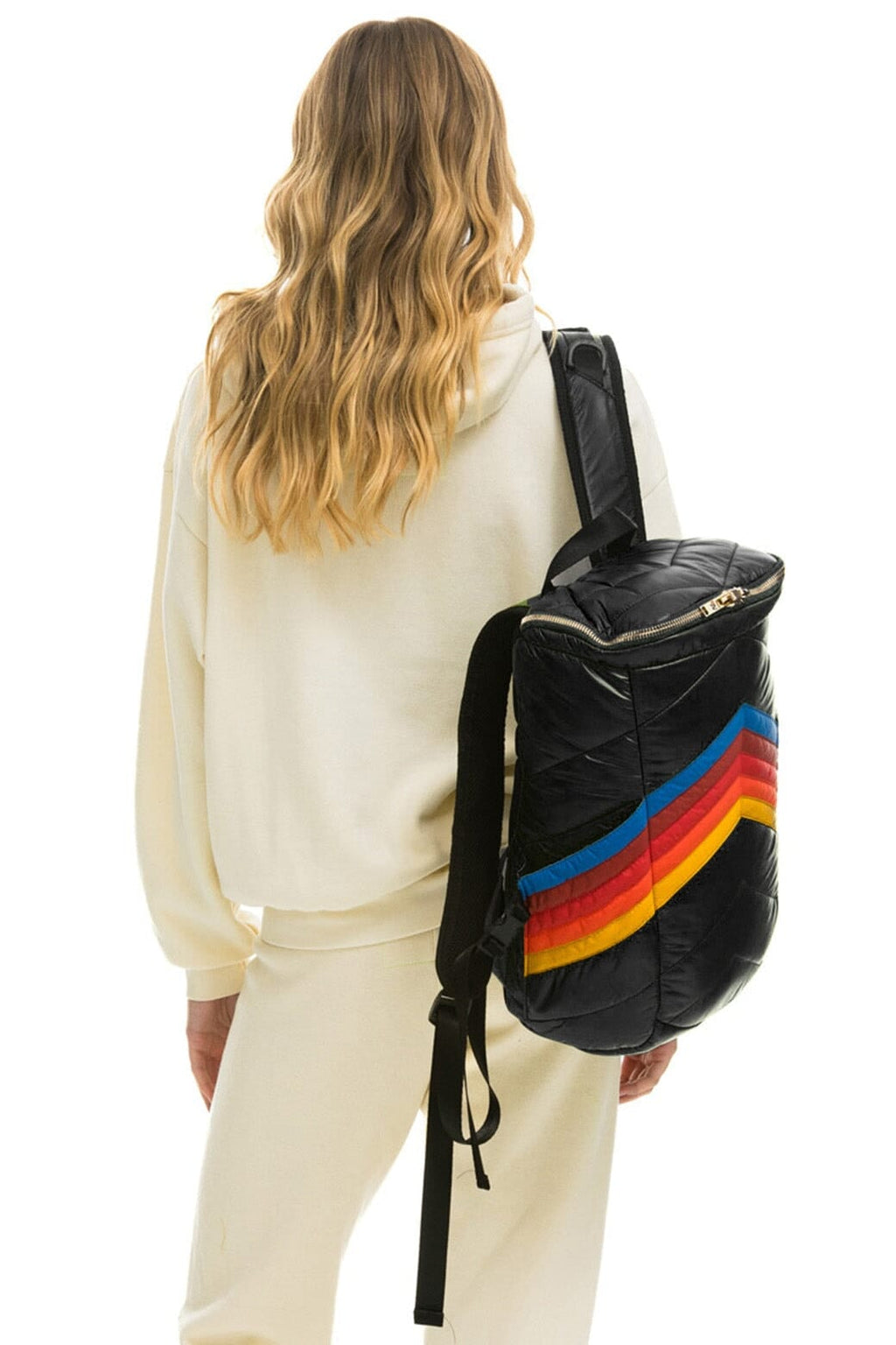 PEAK PUFFER BACKPACK - BLACK GLOSSY